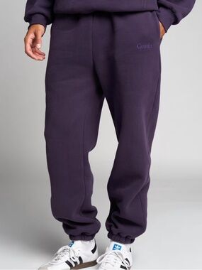 Comfrt 2025 Limited Edition soft jogger unisex pants in  Blackberry medium